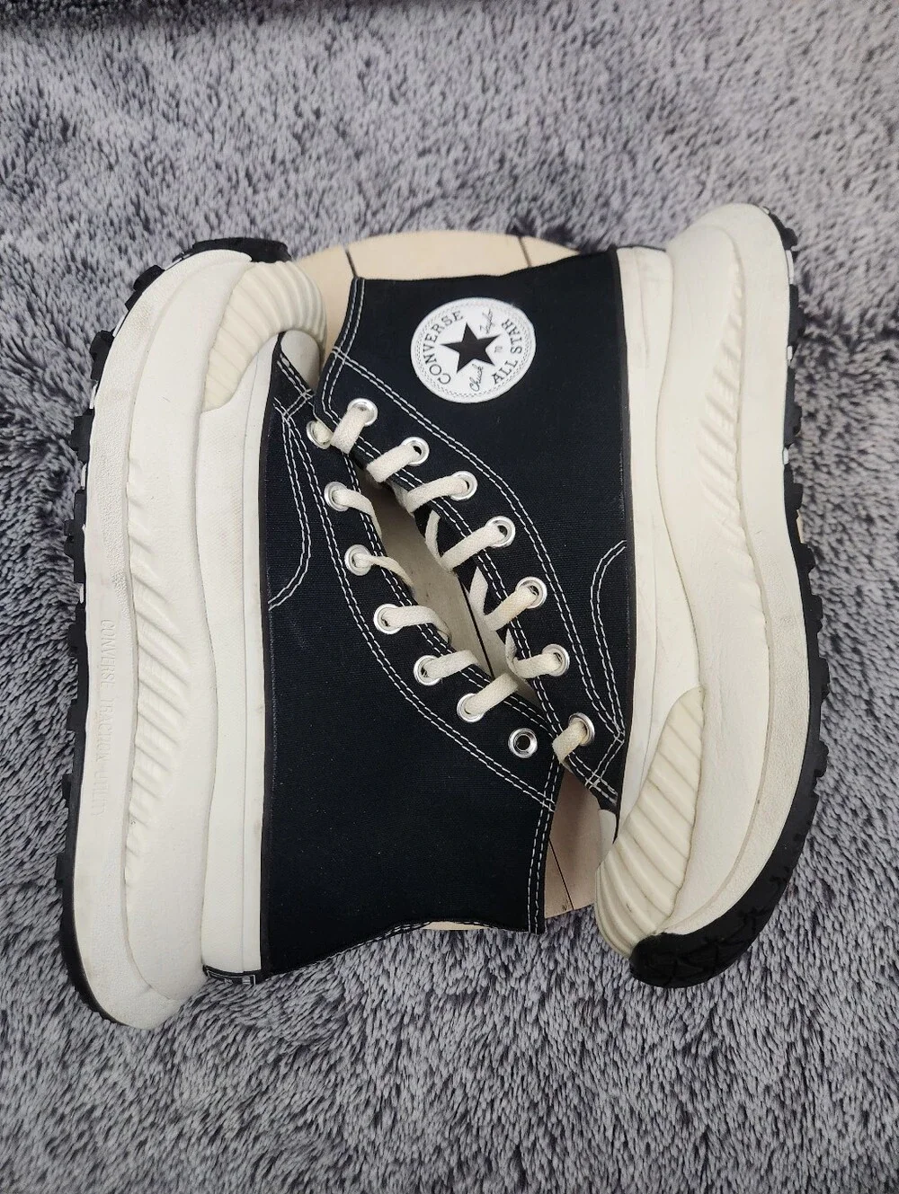 Converse Chuck 70 AT-CX High Black White Shoes Women's Size 7.5 - Picture 5 of 9